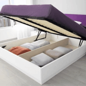 Cama Italia con almacenamiento oculto